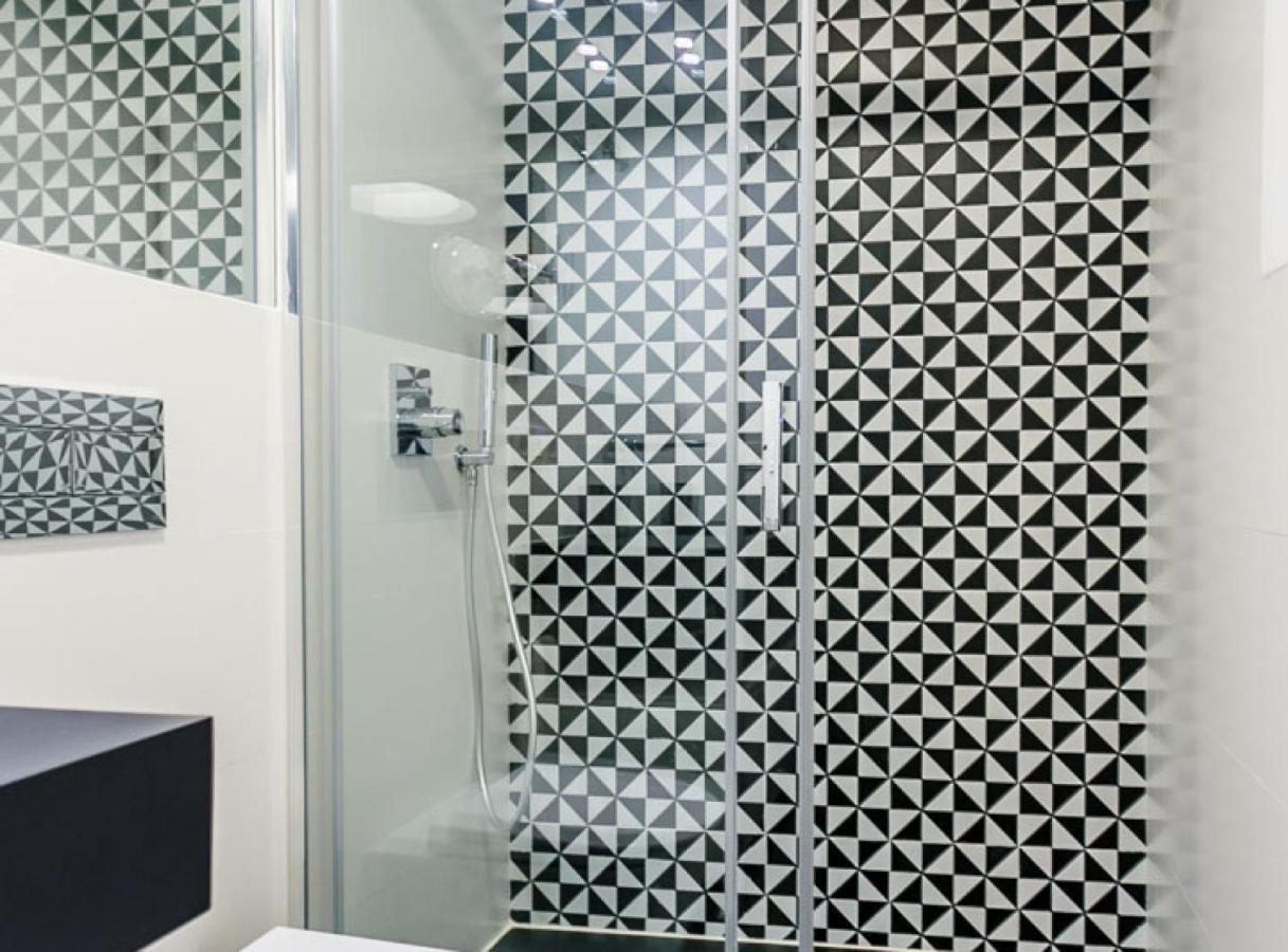 Amplisimo Y Coqueto Apartamento De Lujo Y Diseno En Pleno Centro 세비야 외부 사진